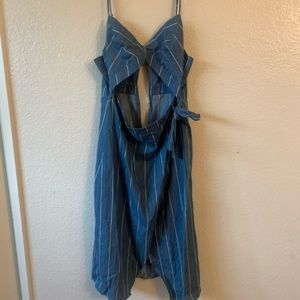 Cutout striped denim cross cross dress